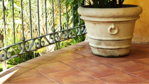 How to Clean Saltillo Tile